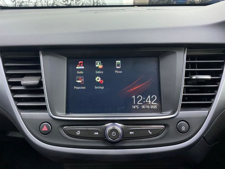 2022 Vauxhall Crossland 1.2 Turbo Design SUV 5dr Petrol Manual Euro 6 (s/s) (110 ps) HATCHBACK Pe...
