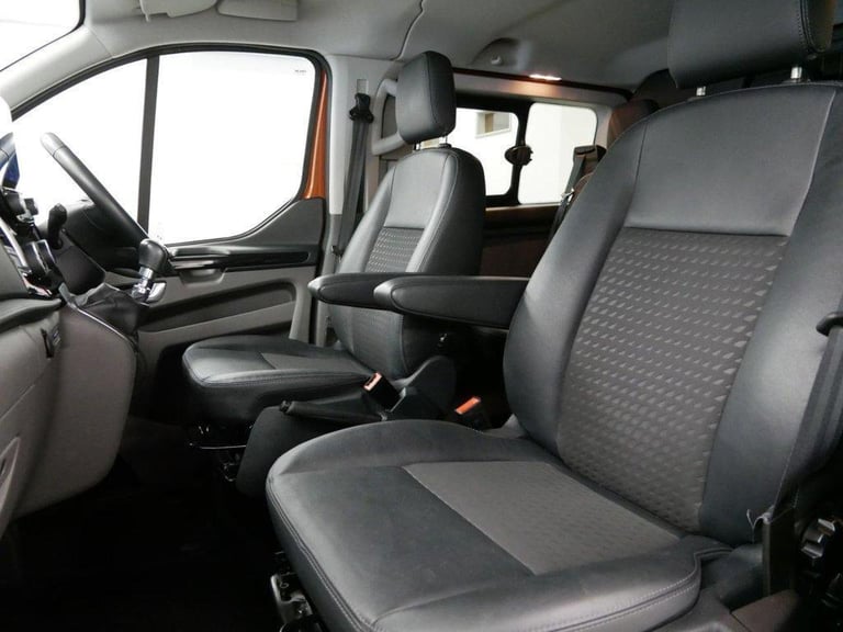 2022 TRANSIT CUSTOM 320 2.0 EBL 185 BHP SWB SPORT CREWCAB 5 SEATER ( NO VAT )