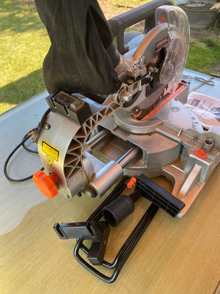 Miter saw