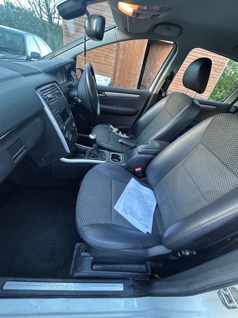 Mercedes-Benz, B CLASS, MPV, 2011, Manual, 1699 (cc), 5 doors