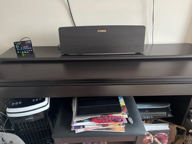 Yamaha YDP-145 Rosewood Arius Digital Piano 