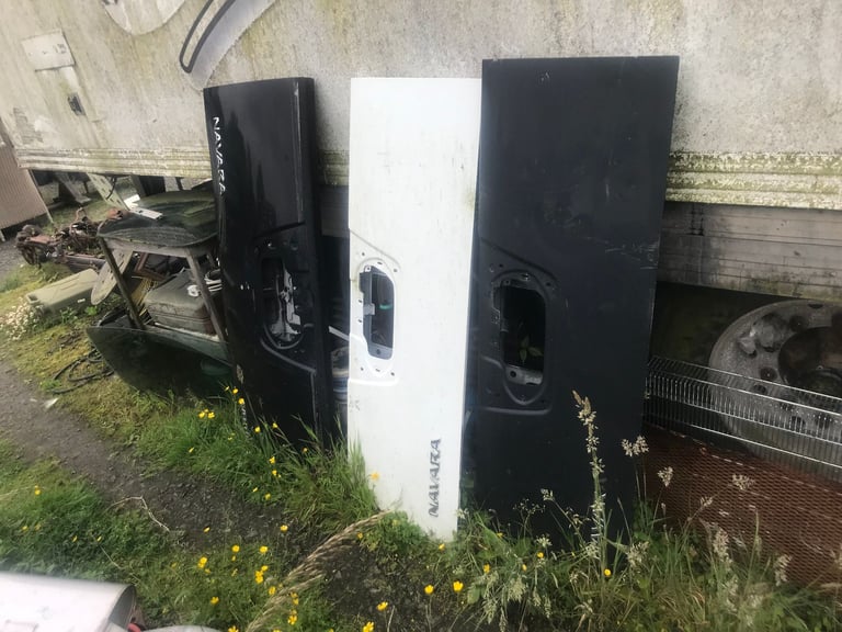 NISSAN NAVARA TAILGATE BOOTLID 2005-2015 D40 K34005X3MA