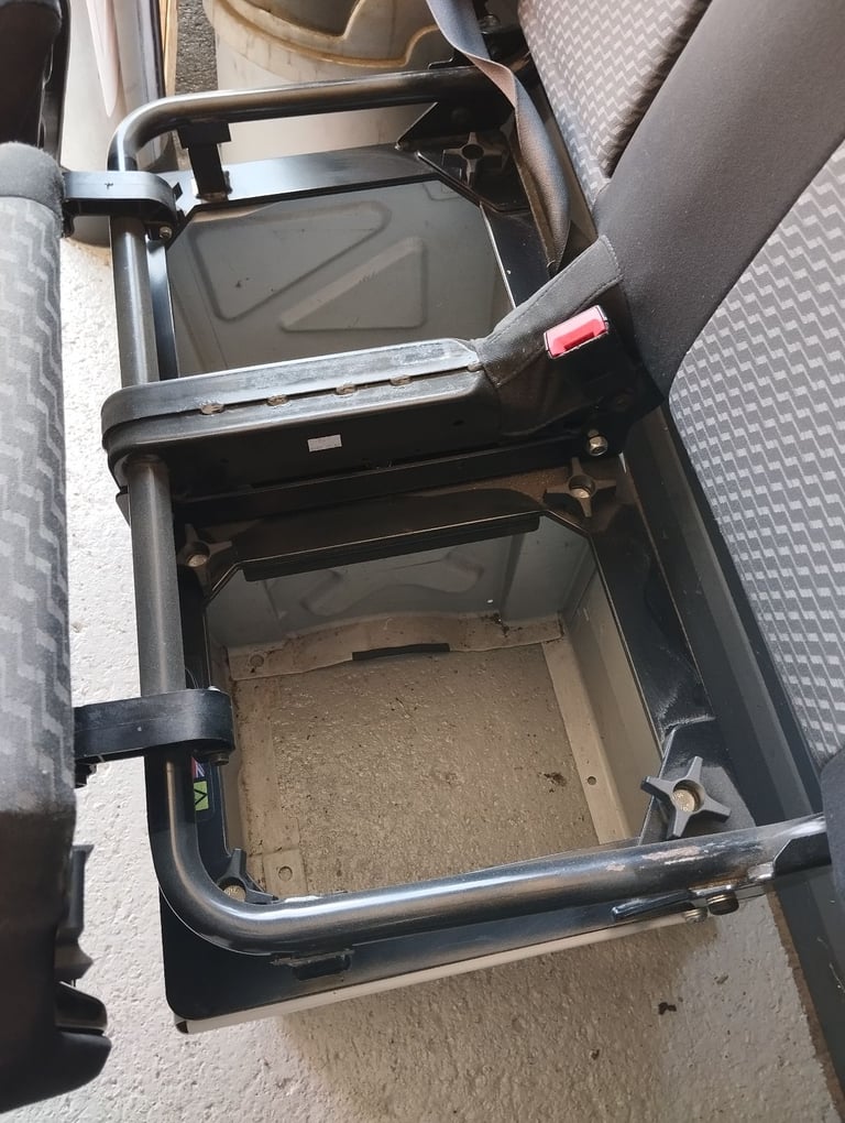 R&J camper solution swivel seat base double vw crafter sprinter van 2006 2017 