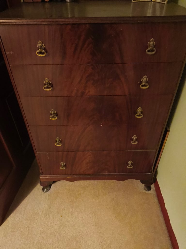 image for Gilbert Logan 5 drawer Chest of Drawers