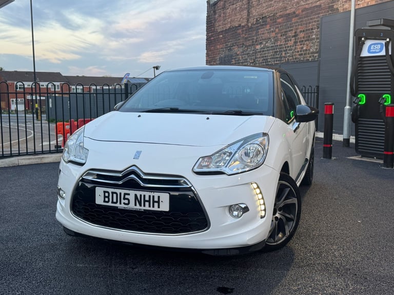 Citroen, DS3, Hatchback, 2015, Manual, 1560 (cc), 3 doors