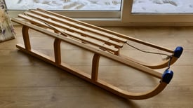 Wooden Sledge - Colint Davos classic design - excellent condition