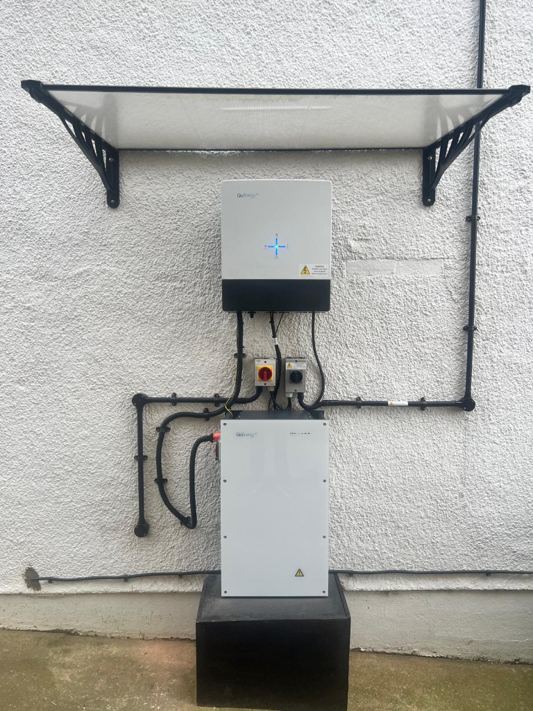 Green Energy Heat Pumps Solar Panels Battery Storage Installation Green Energy Heat Pumps Solar Panels Battery Storage Installation