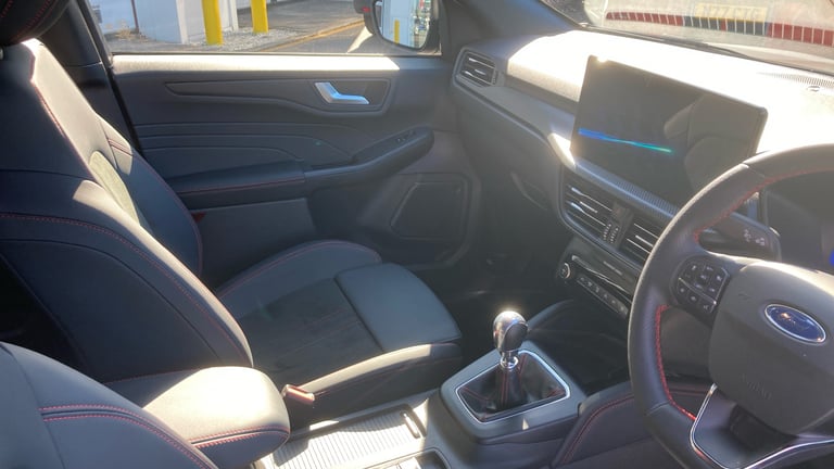 2025 Ford Kuga 1.5 EcoBoost ST-Line 5dr Petrol Estate Estate Petrol Manual