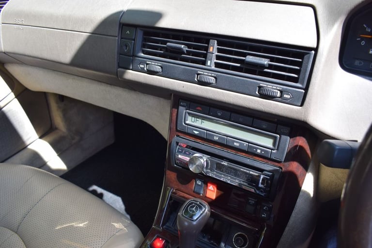 1996 Mercedes-Benz SL 3.2 SL320 2d 228 BHP Convertible Petrol Automatic