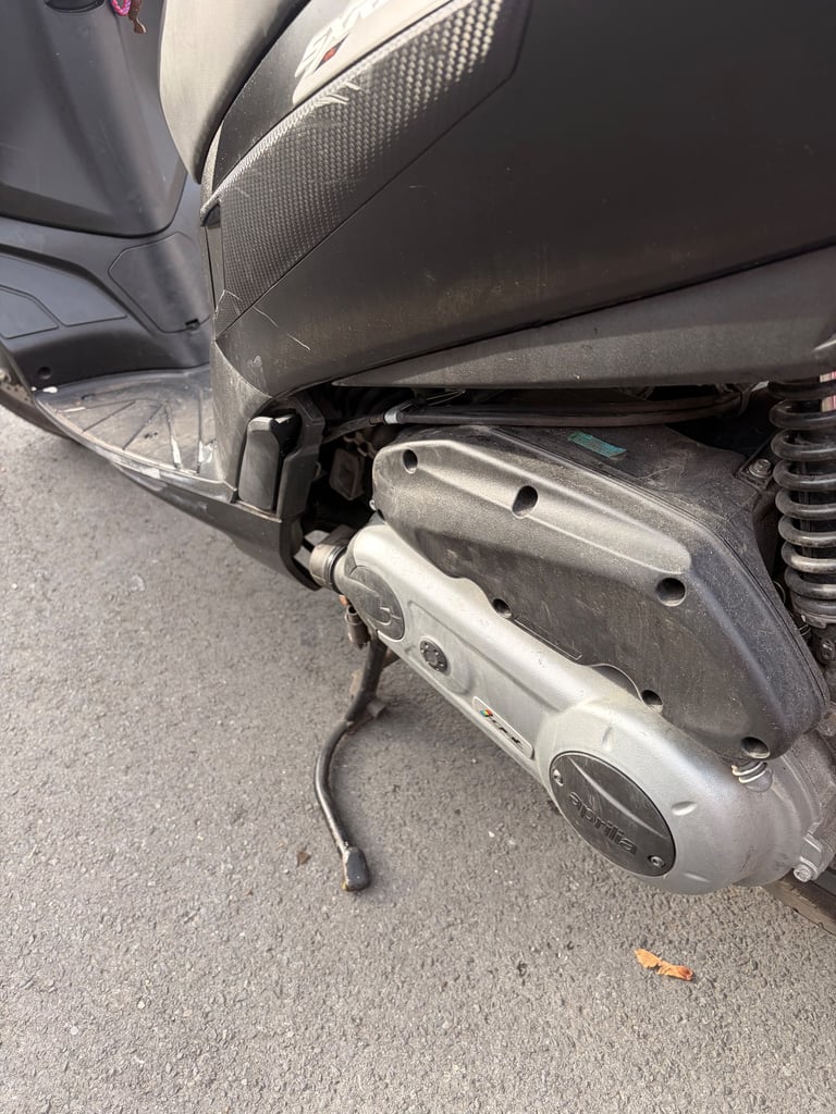 Aprilia, SXR, 2024, 49 (cc) 2400 miles 