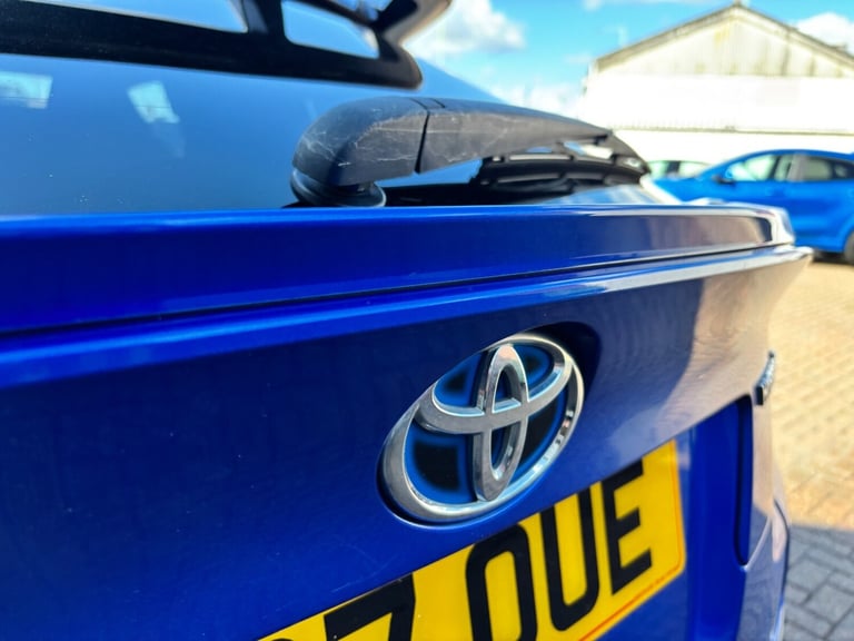 2017 Toyota C-HR 1.8 Hybrid Dynamic 5dr CVT Hatchback Hybrid Automatic