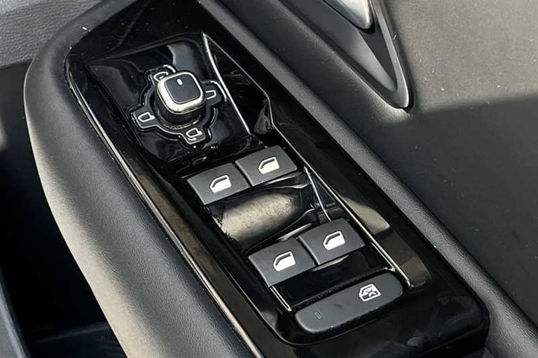 2023 Citroen C5 X 1.2 PureTech Shine Hatchback 5dr Petrol EAT8 Euro 6 (s/s) (130 ps) Hatchback Pe...