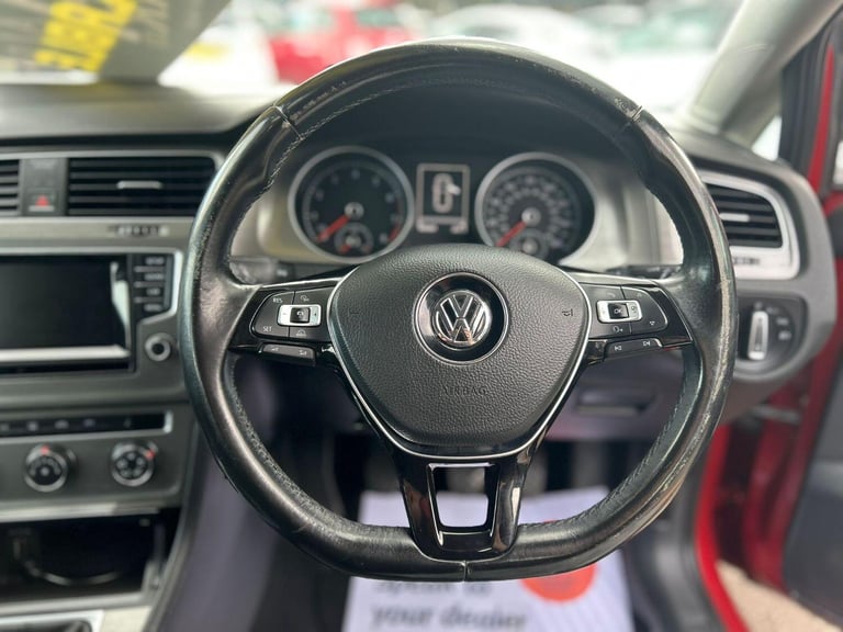 VOLKSWAGEN GOLF 1.4 TSI BlueMotion Tech SE Red Manual Petrol 2013