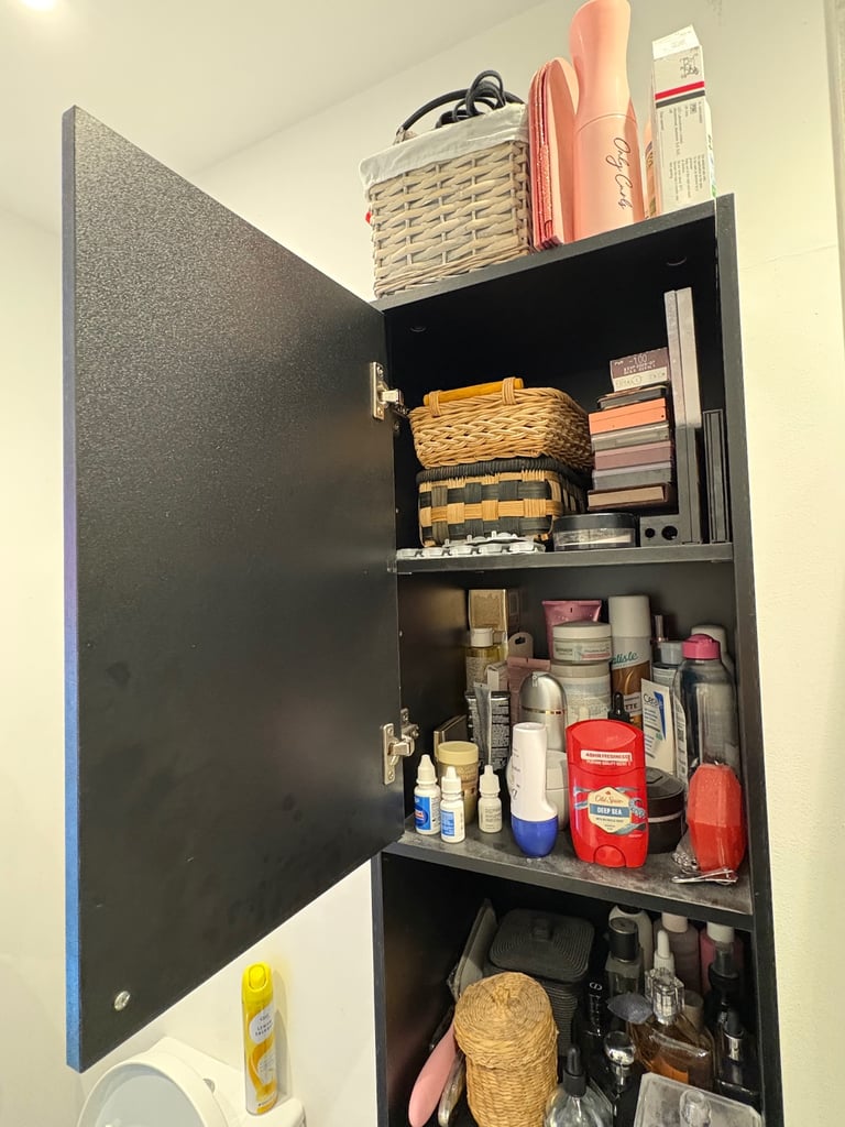 Bathroom Tall cabinet 