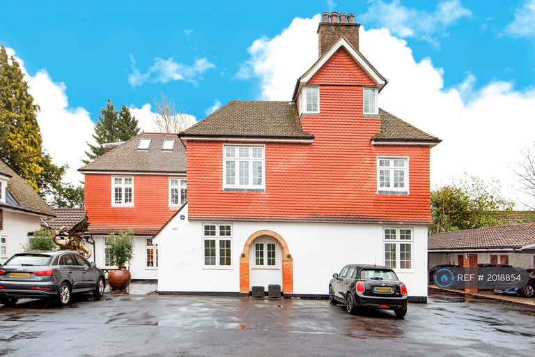 2 bedroom flat in Southdown Road, Shawford, Winchester, SO21 (2 bed) (#2018854)