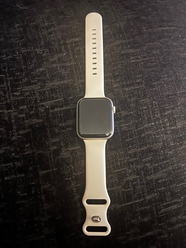 image for Apple Watch SE 