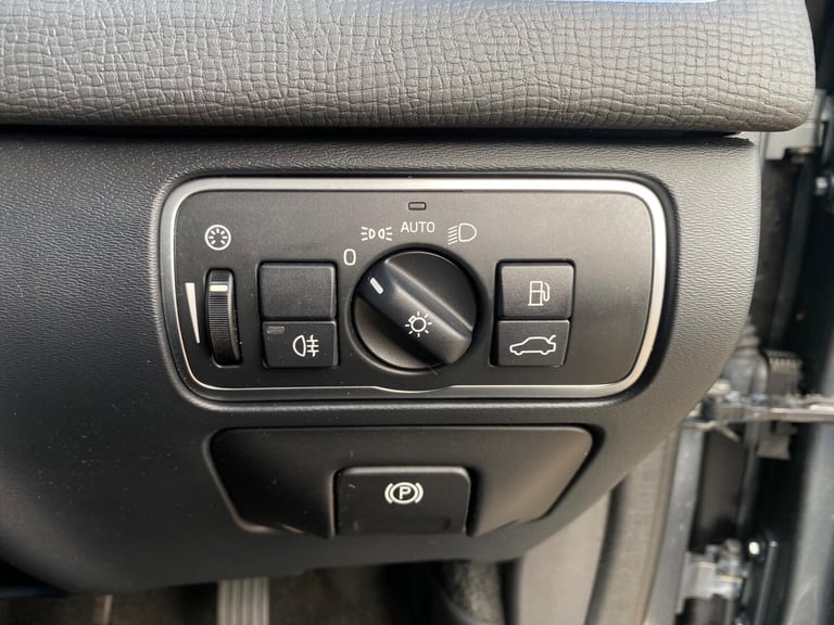 2016 Volvo XC60 2.0 D4 SE Lux Nav Auto Euro 6 (s/s) 5dr ESTATE Diesel Automatic