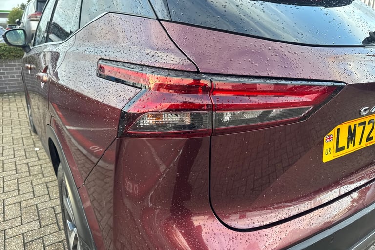 2022 Nissan Qashqai 1.3 DiG-T MH 158 N-Connecta 5dr Xtronic Hatchback Petrol Automatic