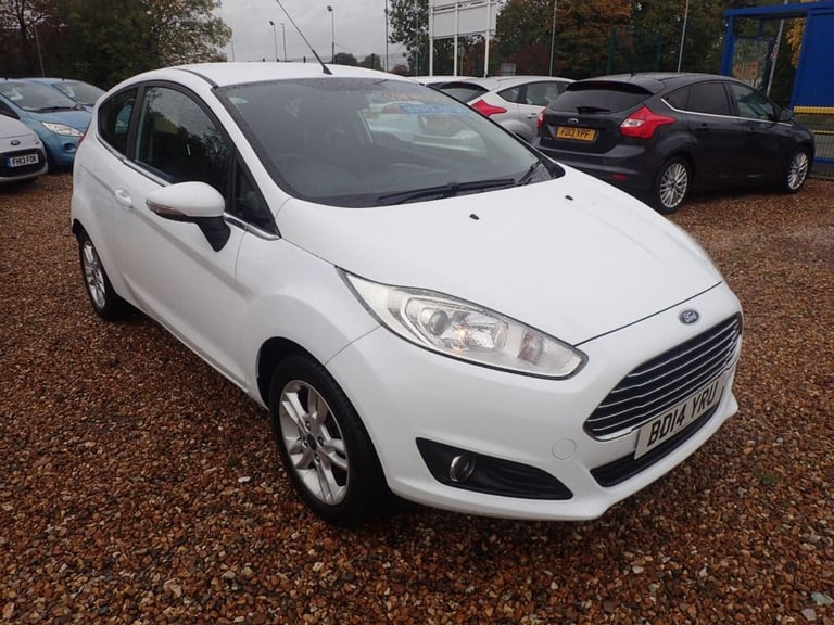 image for 2014 Ford Fiesta 1.25 82 Zetec 3dr HATCHBACK PETROL Manual