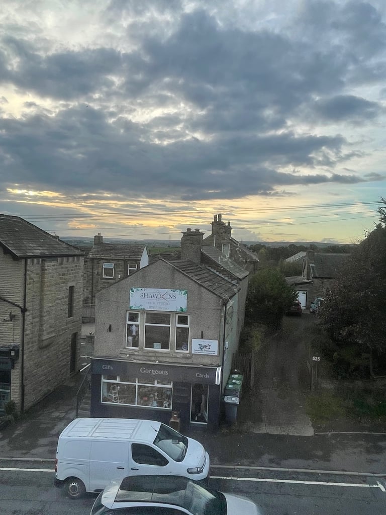 Property To Let Birkehshaw West Yorkshire 