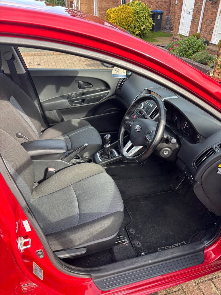 Kia, CEED, Hatchback, 2011, Manual, 1582 (cc),5 doors - Image 10