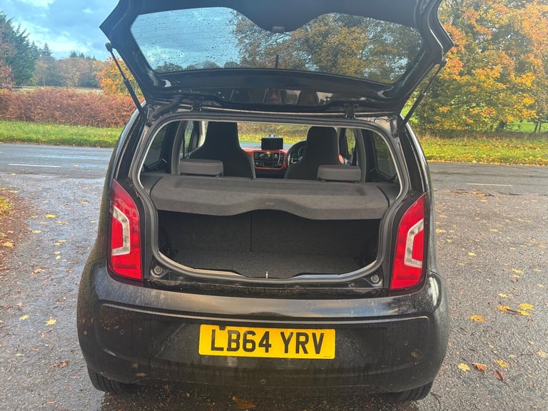 2014 Volkswagen UP! AUTOMATIC Petrol