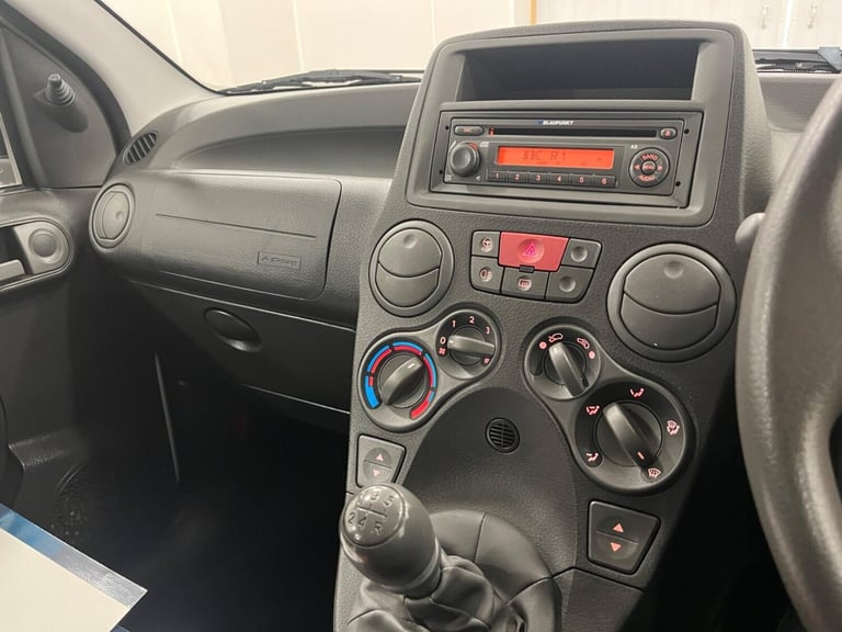 2011 Fiat Panda 1.2 Active 5dr Hatchback Petrol Manual