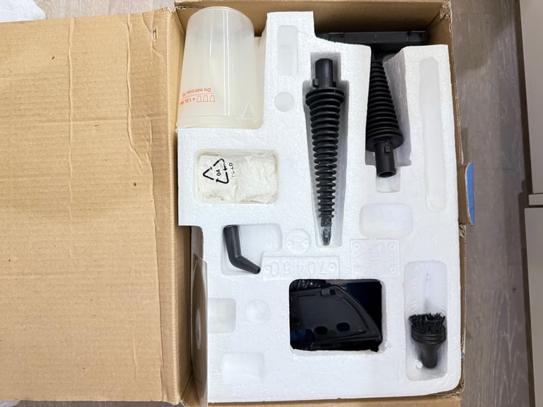 Morphs Richard’s compact allergy steam cleaner