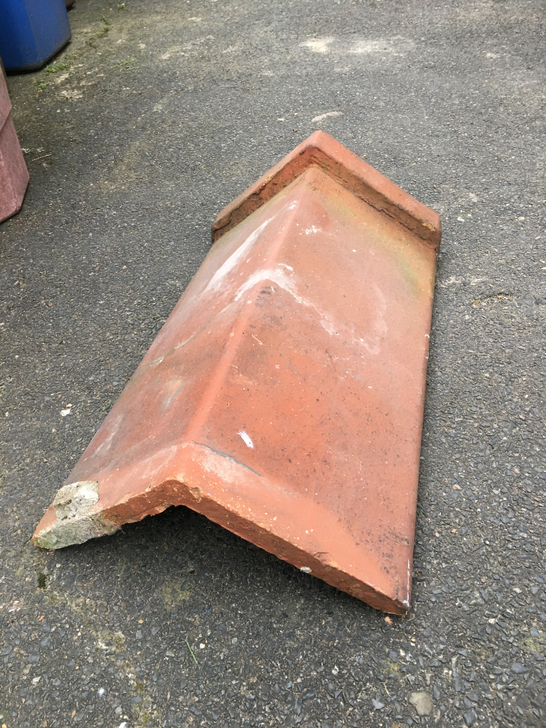 Angle Ridge Red Clay Roof Tiles
