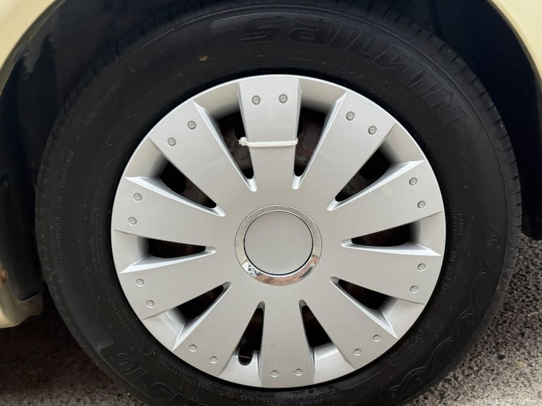 2005 Toyota Yaris Verso 1.3 VVT-i T3 5dr MPV Petrol Automatic