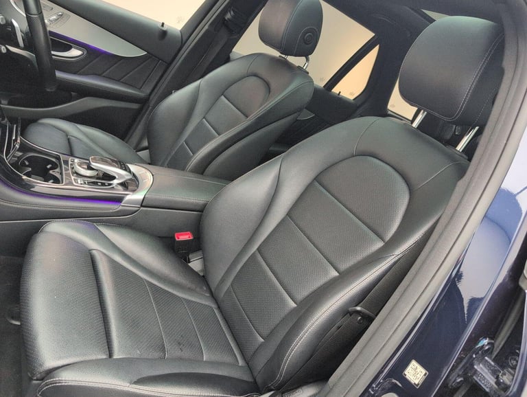 2016 Mercedes-Benz GLC 2.1 GLC250d AMG Line (Premium Plus) SUV 5dr Diesel G-Tronic 4MATIC Euro 6 ...