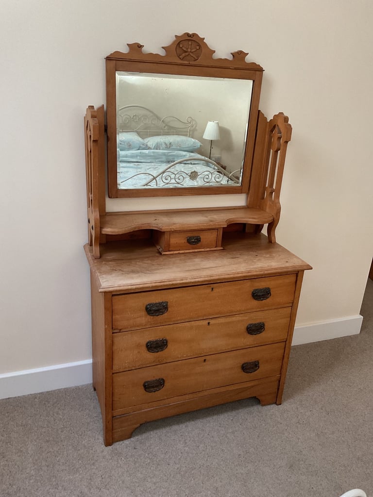 Antique pine dressing table