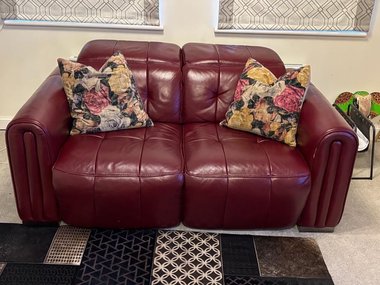 Recliner leather sofa