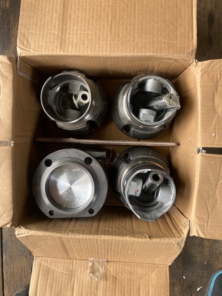 Volkswagen, 1972, 1700 (cc)