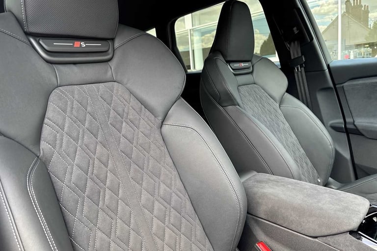 2025 Audi Q6 e-tron 285kW Qtro 100kWh Edition 1 5dr Auto[Sound+Vision] Estate Electric Automatic