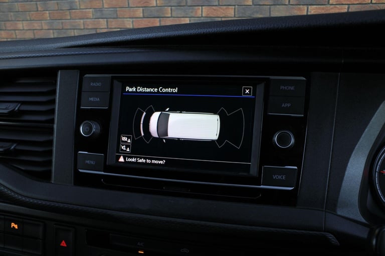 2022 Volkswagen Transporter 2.0 TDI T30 Highline FWD LWB Euro 6 (s/s) 5dr PANEL VAN Diesel Manual