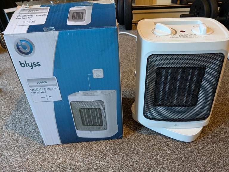 Oscillating ceramic fan heater 