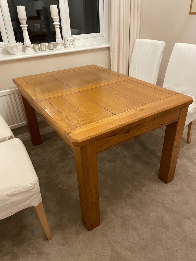 Oak dining table
