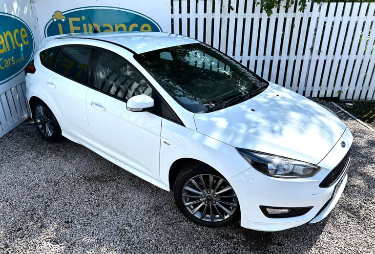 CAN'T GET CREDIT? CALL US! Ford Focus 1.5 T EcoBoost ST-Line (s/s), 2018- £149 DEPOSIT, £63 PER WEEK