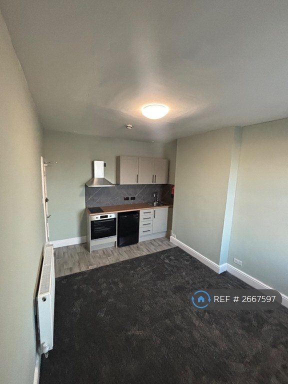 1 bedroom in Elliston Road, Bristol, BS6 (#2667597)