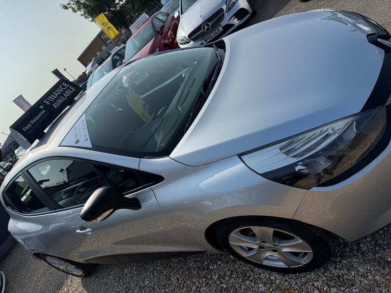 2014 Renault Clio 0.9 TCE 90 Expression+ Energy 5dr HATCHBACK Petrol Manual