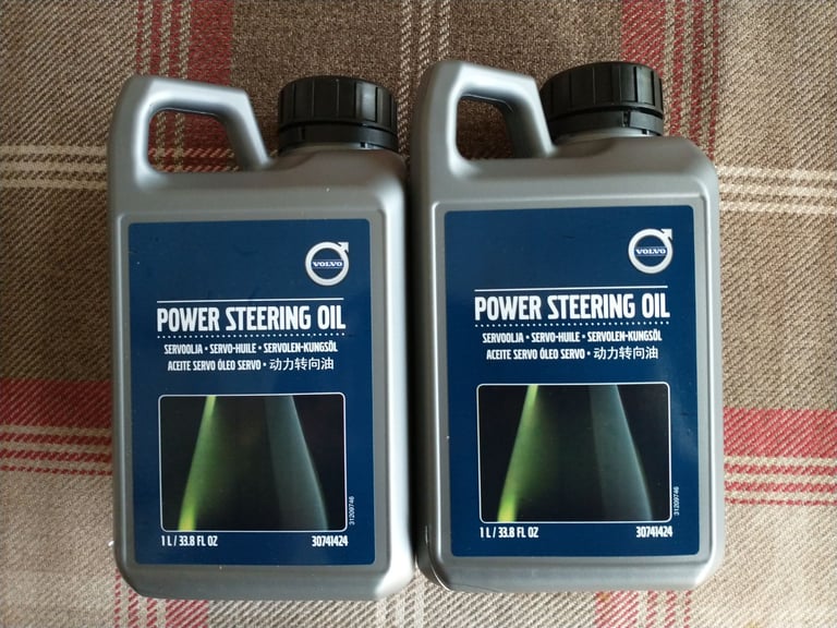 2 Litres of Genuine Volvo Power Steering Oil
