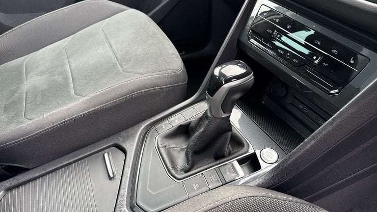 2021 Volkswagen Tiguan 1.5 TSI 150 Elegance 5dr DSG ESTATE PETROL Automatic