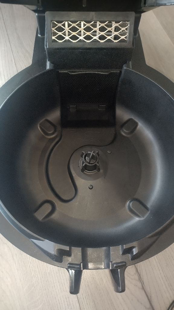 boxed actifry genius xl. free post. minimal use