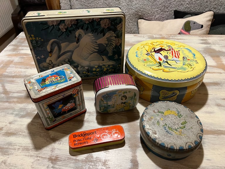 image for BUNDLE COLLECTION OF 6 VINTAGE RETRO KITSCH 50s 60s STORAGE DISPLAY TINS