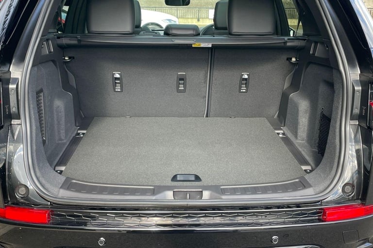 2025 Land Rover Discovery Sport 1.5 P270e 12.17kWh Dynamic SE SUV 5dr Petrol Plug-in Hybrid Auto ...