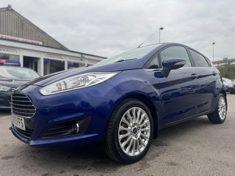 2013 Ford Fiesta 1.0T EcoBoost Titanium Euro 5 (s/s) 5dr HATCHBACK Petrol Manual