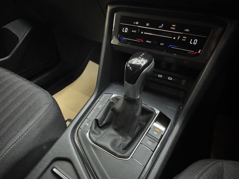 2022 Volkswagen Tiguan Allspace 1.5 TSI Life SUV 5dr Petrol DSG Euro 6 (s/s) (150 ps) ESTATE Petr...