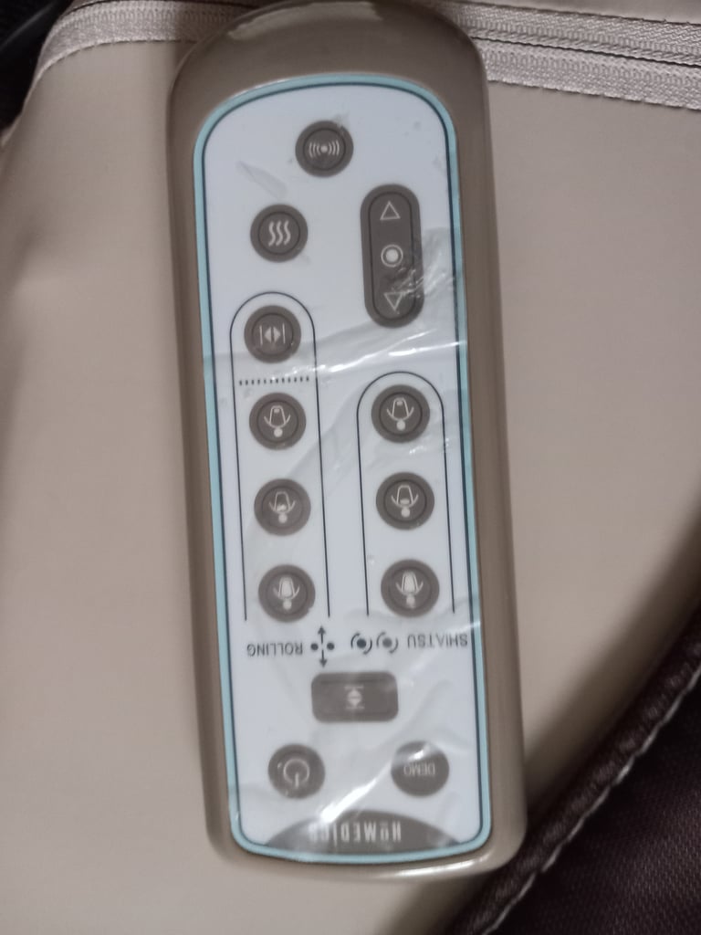 Homedics Shiatsumax back and shoulder massager.  