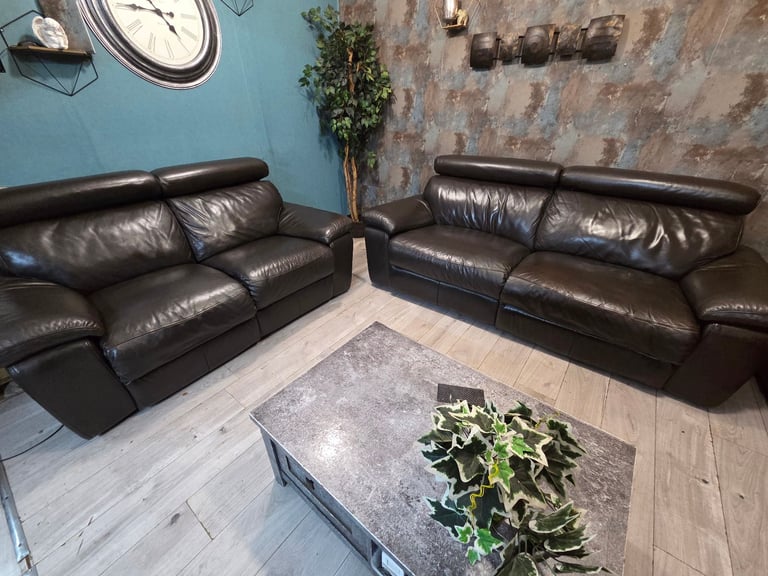 Harveys GENUINE leather electric recliner 3+2 seater sofa 🛋 